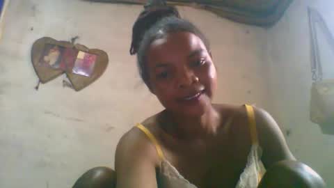 Snapshot of naylah313 chatting on February 11, 2026, 7:13 am Nayla online show from February 11, 2026, 7:13 am