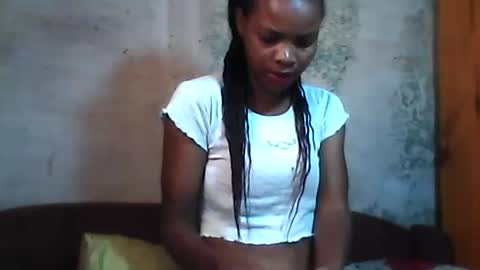 Nayla online show from May 20, 2026, 7:14 am