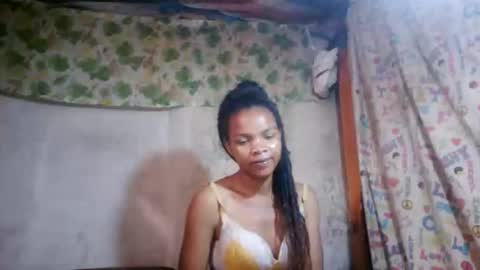 Nayla online show from May 30, 2026, 12:02 pm