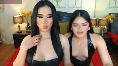 Snapshot of nayumi_edwards chatting on October 18, 2025, 6:41 pm F R A N Z I A online show from October 18, 2025, 6:41 pm