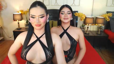 Snapshot of nayumi_edwards chatting on October 27, 2025, 9:19 pm F R A N Z I A online show from October 27, 2025, 9:19 pm