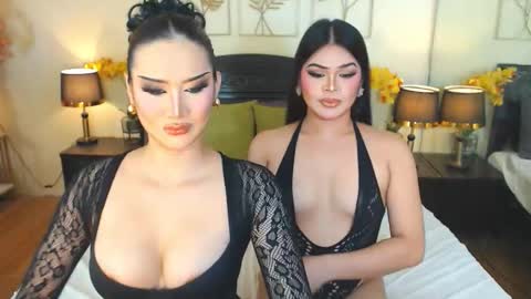 Snapshot of nayumi_edwards chatting on November 10, 2025, 9:52 am F R A N Z I A online show from November 10, 2025, 9:52 am