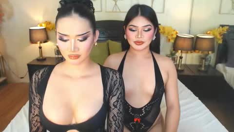 Snapshot of nayumi_edwards chatting on November 15, 2025, 10:12 am F R A N Z I A online show from November 15, 2025, 10:12 am