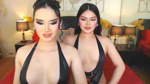 Snapshot of nayumi_edwards chatting on December 4, 2025, 2:54 am F R A N Z I A online show from December 4, 2025, 2:54 am