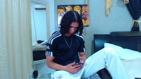 Nazper online show from October 3, 2025, 3:53 pm