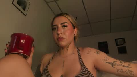nazzz10 online show from May 17, 2026, 2:57 pm