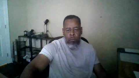 Terry online show from October 2, 2025, 12:34 pm