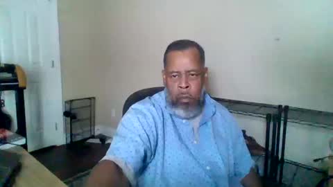 Terry online show from October 10, 2025, 7:02 pm