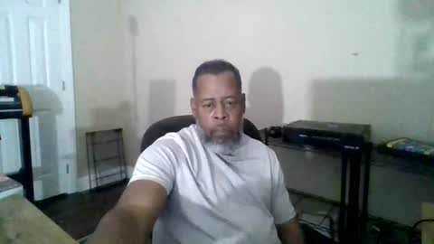 Terry online show from October 12, 2025, 3:05 am