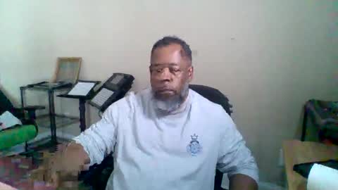 Terry online show from October 18, 2025, 5:25 pm