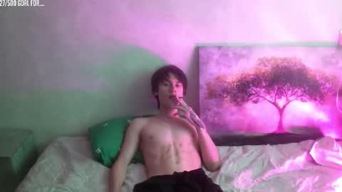 Snapshot of ne_kds chatting on January 14, 2026, 3:12 am Keendle online show from January 14, 2026, 3:12 am