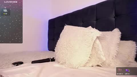 Snapshot of nea_lm chatting on December 1, 2024, 4:29 pm nea-- online show from December 1, 2024, 4:29 pm