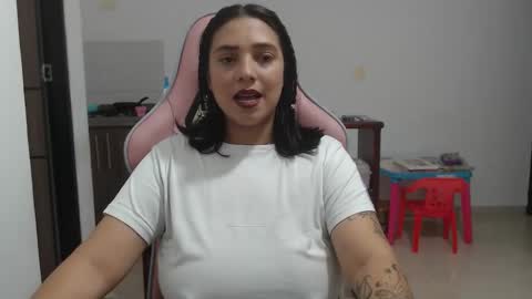 Snapshot of nebyula_star chatting on October 26, 2025, 7:20 pm Nebyula online show from October 26, 2025, 7:20 pm