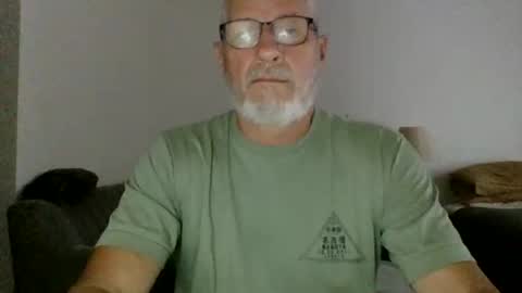 Snapshot of neckdown12 chatting on February 13, 2026, 9:00 pm neckdown12 online show from February 13, 2026, 9:00 pm