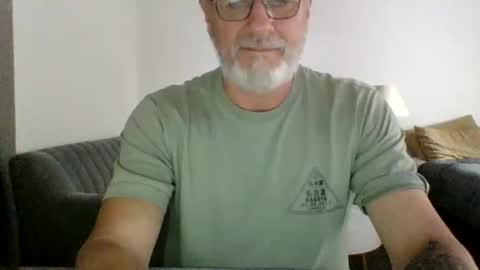Snapshot of neckdown12 chatting on February 28, 2026, 9:38 pm neckdown12 online show from February 28, 2026, 9:38 pm
