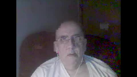 Snapshot of needlesslove chatting on January 17, 2025, 3:12 am Tom online show from January 17, 2025, 3:12 am