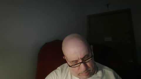 Tom online show from April 22, 2026, 12:24 am