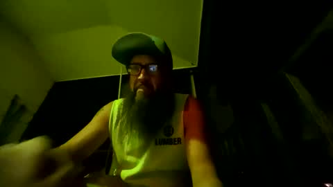 Snapshot of needu802318 chatting on June 7, 2026, 4:05 am Easy E online show from June 7, 2026, 4:05 am