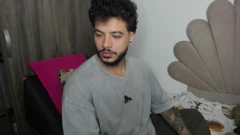 Snapshot of neeii chatting on February 16, 2026, 11:34 pm Nei turn green online show from February 16, 2026, 11:34 pm