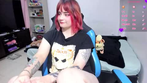 Geek Nicole    im Neeko UwU online show from October 21, 2025, 6:30 pm