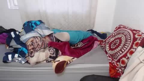 Zoe online show from October 8, 2025, 10:57 am