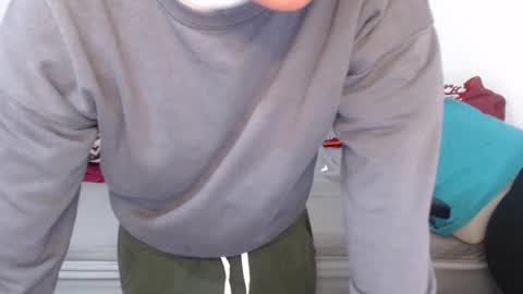 Zoe online show from October 21, 2025, 10:38 am