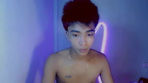Snapshot of neil_asian69 chatting on November 10, 2025, 10:09 pm neil_asian69 online show from November 10, 2025, 10:09 pm