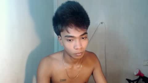 Snapshot of neil_asian69 chatting on November 13, 2025, 6:51 pm neil_asian69 online show from November 13, 2025, 6:51 pm