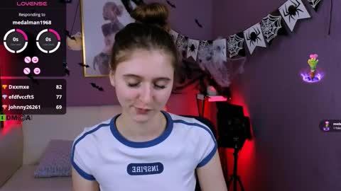 Snapshot of nekky_mouse chatting on October 26, 2025, 2:56 pm Meow online show from October 26, 2025, 2:56 pm