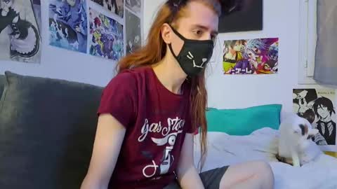 Snapshot of neko_nyaaa chatting on October 5, 2025, 11:30 am Neko online show from October 5, 2025, 11:30 am