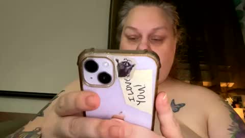 Snapshot of nellatlas chatting on November 16, 2025, 12:27 am Nellie Atlas online show from November 16, 2025, 12:27 am