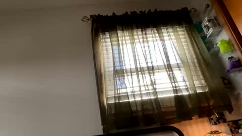 Nellie Atlas online show from January 5, 2026, 5:38 pm