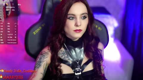 Snapshot of nelle_ chatting on November 2, 2025, 1:02 pm online show from November 2, 2025, 1:02 pm