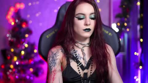    online show from December 20, 2025, 11:17 am