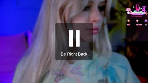 I am Nelly3 online show from October 6, 2025, 10:07 pm