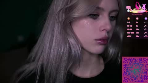 I am Nelly3 online show from October 19, 2025, 1:39 am