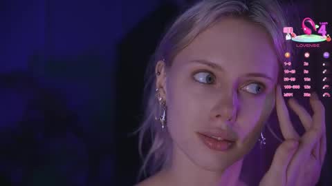 I am Nelly3 online show from November 9, 2025, 4:49 pm