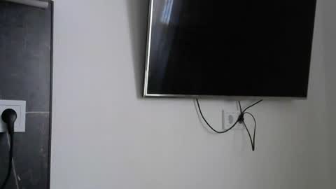 nelly_fortu online show from June 25, 2026, 10:53 am