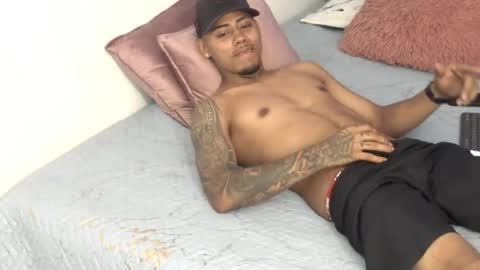 Snapshot of nelly_zea chatting on February 14, 2026, 2:36 pm Nelly online show from February 14, 2026, 2:36 pm