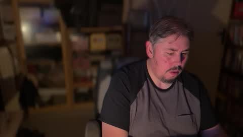 Snapshot of neofleet chatting on October 31, 2025, 11:50 pm Alex online show from October 31, 2025, 11:50 pm