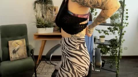 Neo Geisha online show from March 5, 2026, 10:11 am