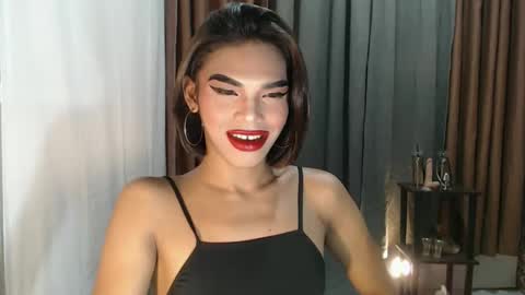 neomi online show from February 15, 2026, 4:14 pm