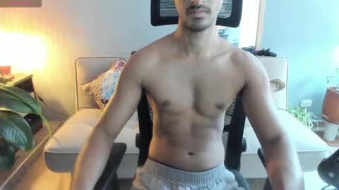 Snapshot of neorfit chatting on February 3, 2026, 9:31 pm neorfit online show from February 3, 2026, 9:31 pm