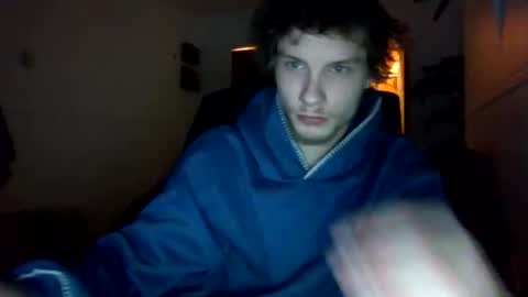 nephew_p online show from April 14, 2026, 1:11 am