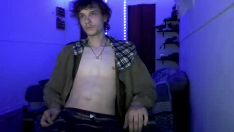 nephew_p online show from May 28, 2026, 1:58 am