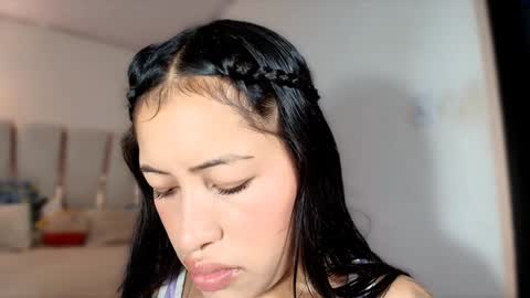 Helena    Every Friday new video for my fan club loves  online show from January 13, 2025, 7:10 pm