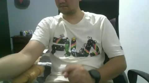 MrBull online show from April 25, 2026, 5:10 am