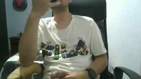 MrBull online show from April 28, 2026, 4:17 am