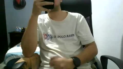MrBull online show from June 24, 2026, 4:22 am