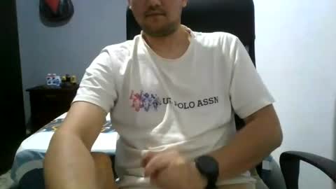 MrBull online show from June 25, 2026, 4:34 am